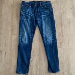 Men’s American Eagle jeans